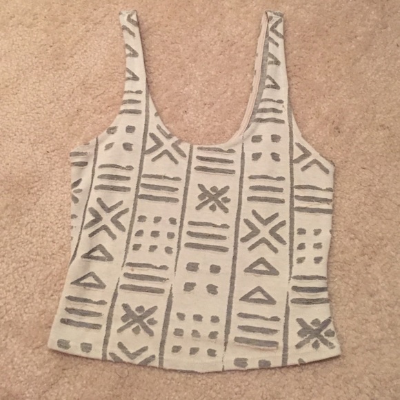 Urban Outfitters Crop Top - Picture 1 of 2