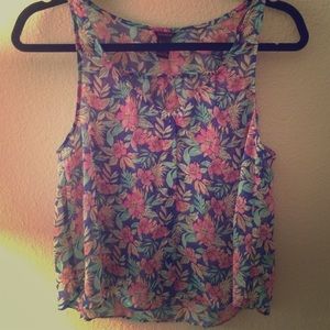 Tropical floral button top