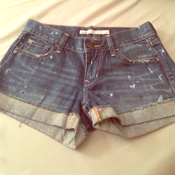 ON Blue swatches cuffed shorts - Picture 1 of 3