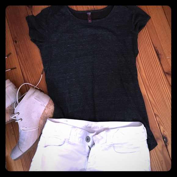 Crochet back grey tee