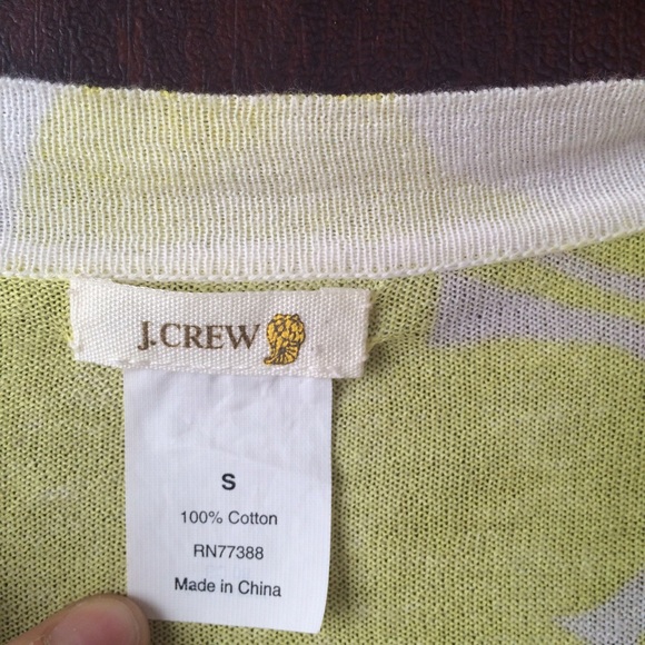 ✖️SOLD✖️J. Crew | Yellow Ocho Rios cardigan - Picture 4 of 4