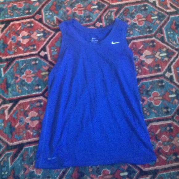 Nike dri-fit muscle tank