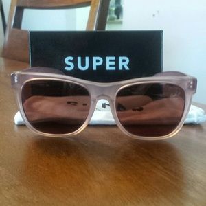 Super Sunglasses