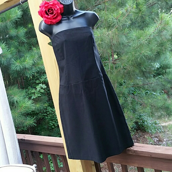 Strapless dress