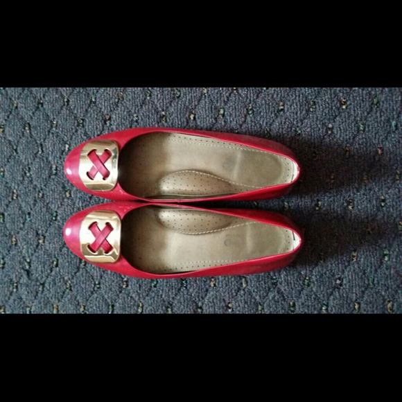 Magenta flats