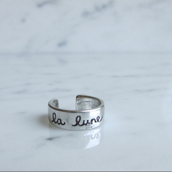 Ring - Picture 1 of 1