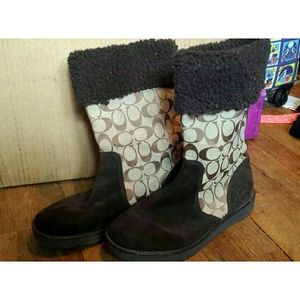 On hold until Friday - Brown coach boots