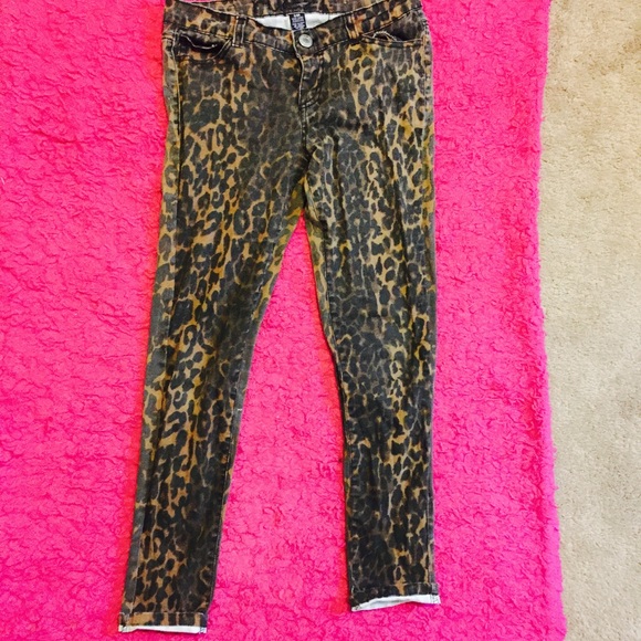 Leopard print jeans