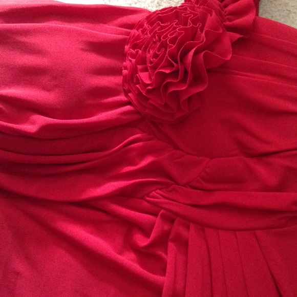 Sweet storm red dress - Picture 3 of 4