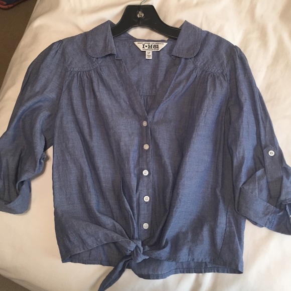 Forever 21 Tops - Blue denim tie up shirt.