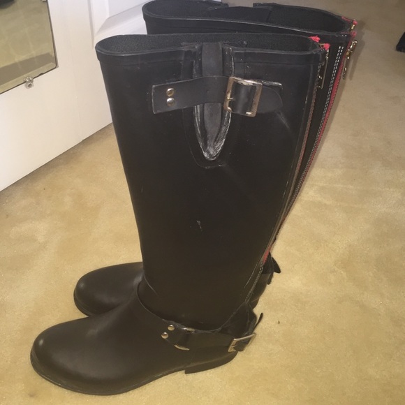 Steve Madden tsunami rain boots