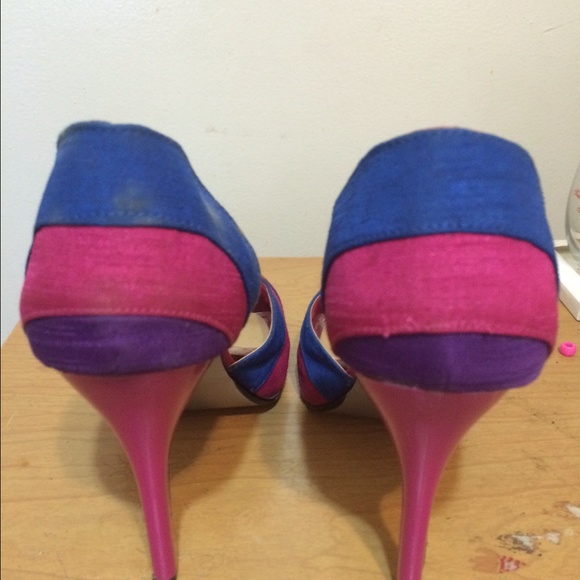 Shoes - Picture 2 of 3