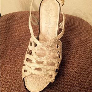 Jessica Simpson Shoes - Jessica Simpson heals Jessica Simpson Shoes - Jessica Simpson heals