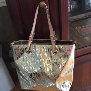 Authentic MICHAEL KORS purse