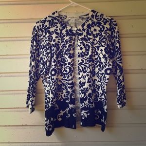 FINAL PRICE 3/4 Length Sleeve Sweater