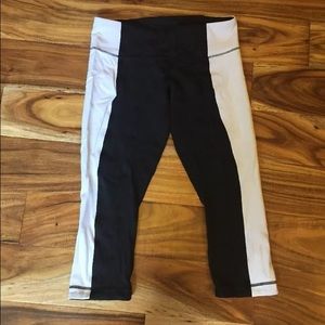 Lululemon crop 10