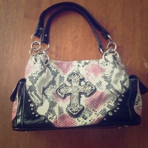 BKE purse used a couple times basically like new