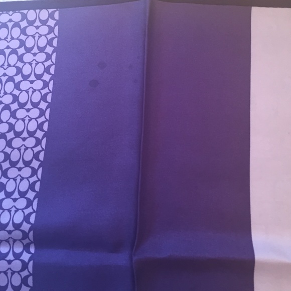 Coach patchwork neck scarf in purple - Picture 4 of 4