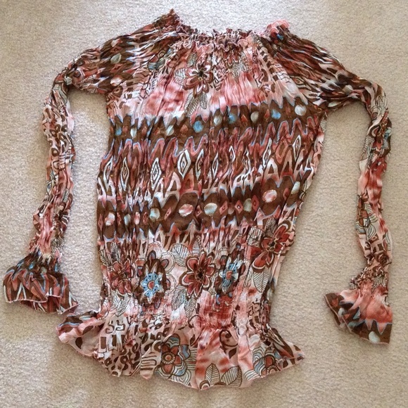 Floral top - Picture 3 of 4