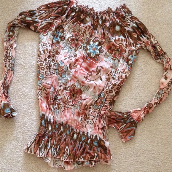 Floral top - Picture 4 of 4