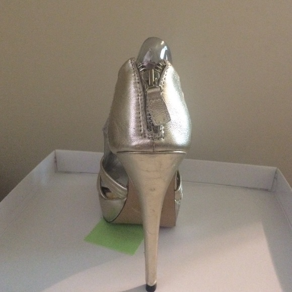 NIB Steve Madden Heels!! - Picture 2 of 4