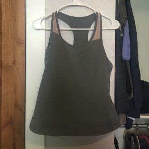 Lululemon tank