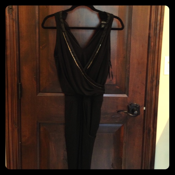 Never worn White House black market jumpsuit!!