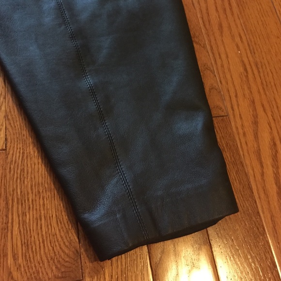 High waisted black leather pants - Picture 4 of 4