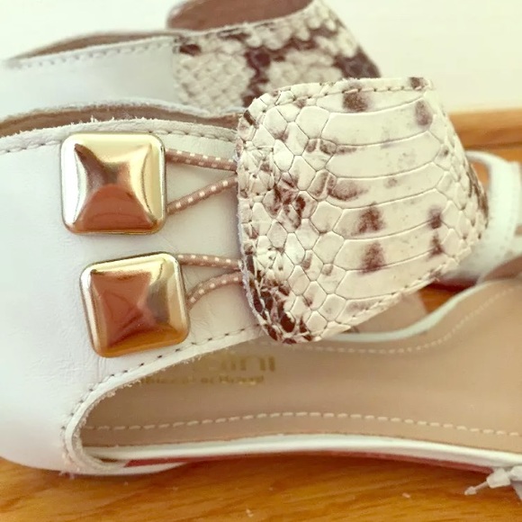 Biondini Brazilian made leather sandals Size 6!