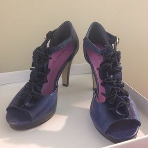 Madden Girl Heels! Just like new!!