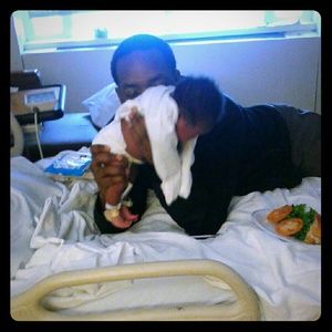 Hey everyone! I'm back on Poshmark!