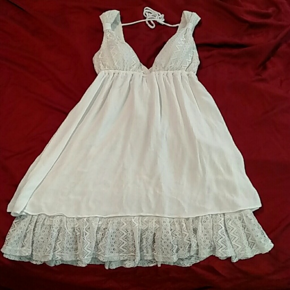 Adorable, off white, baby doll dress - Picture 1 of 3