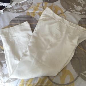 Kasper Ava Curvy Fit white slacks