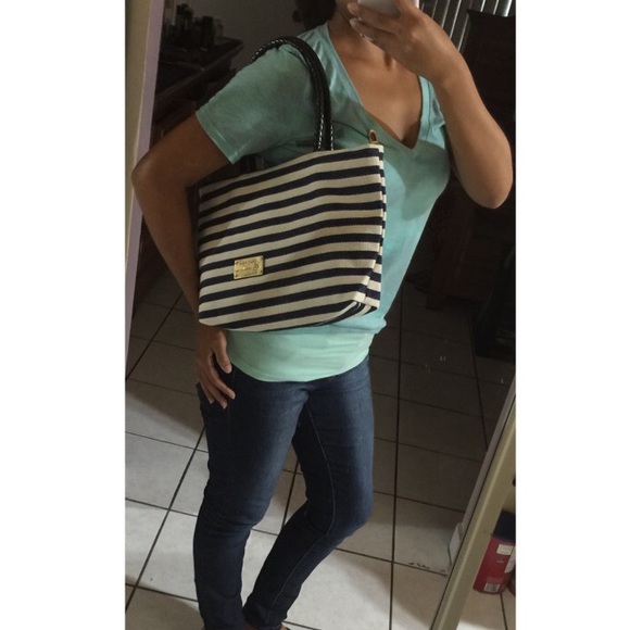 Stripe Navy Beige zipper Tote Black Strap Canvas