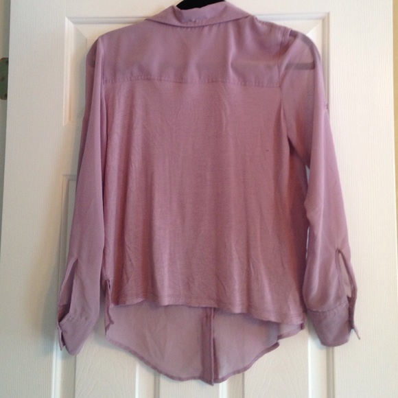 Lilac button down top - Picture 2 of 3