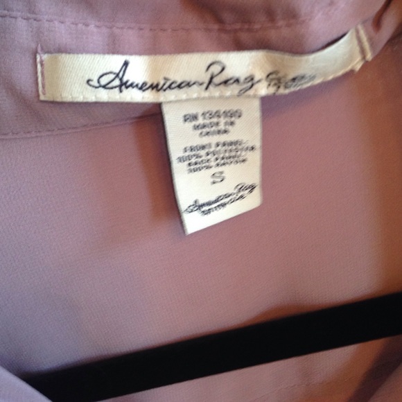 Lilac button down top - Picture 3 of 3