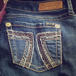 Seven jeans
