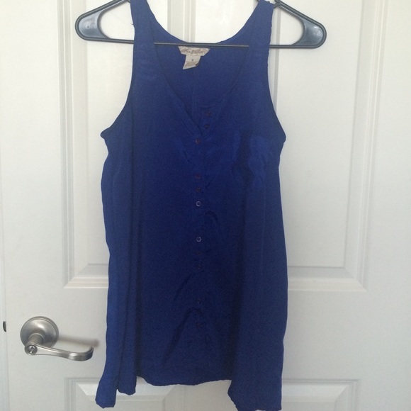 navy blue loose shirt