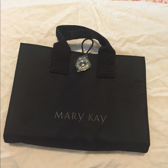 Mary Kay makeup brush set with carry bag