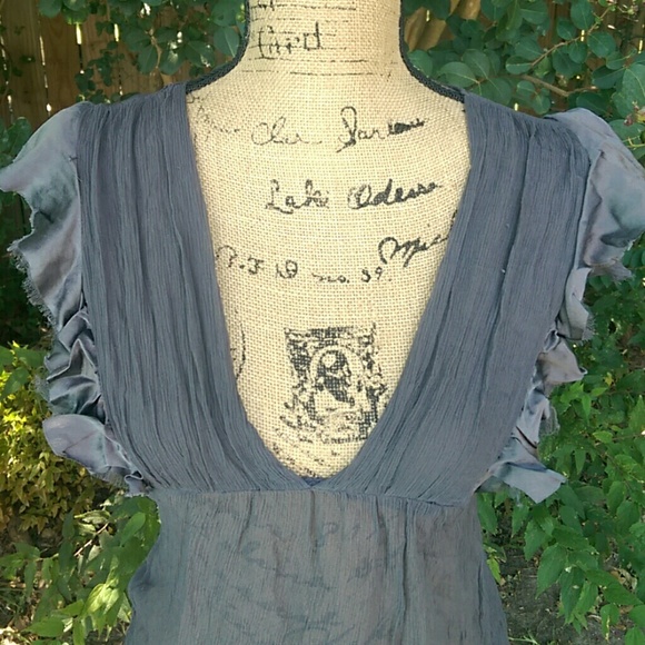 Like🆕 100% Silk Sheer babydoll gray blouse Size S - Picture 2 of 4
