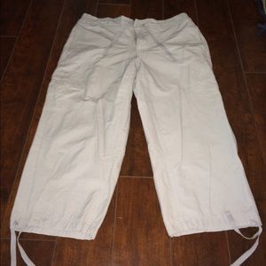 Khaki Capri pants