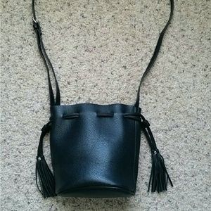 H&M Black Crossbody Bucket Bag