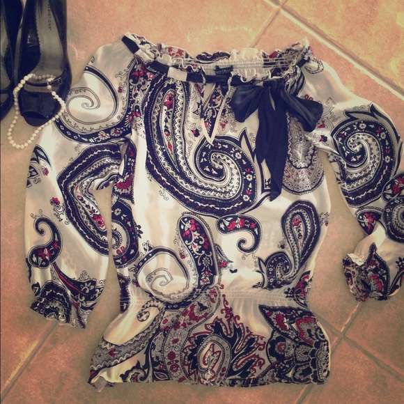 EUC 100% silk WHBM top