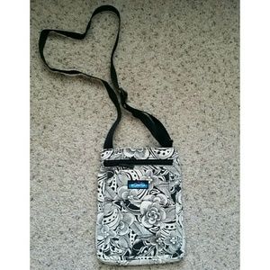 Kavu Keeper Crossbody bag