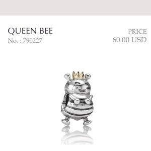 Pandora charm Queen Bee