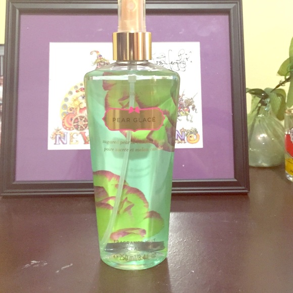 VS Pear Glacé Perfume