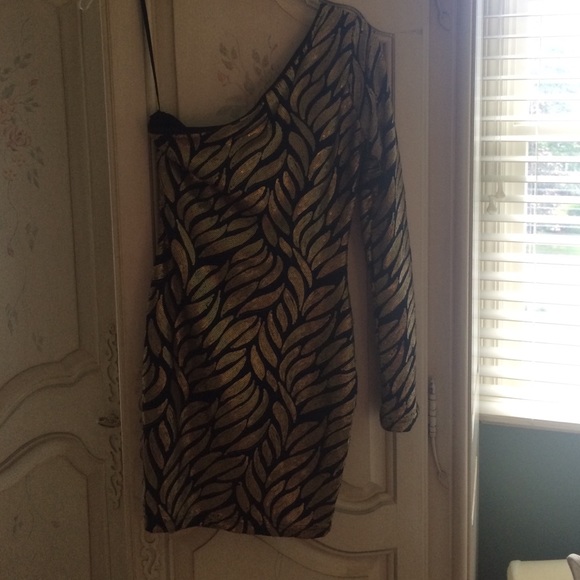 Cocktail dress - Picture 2 of 3