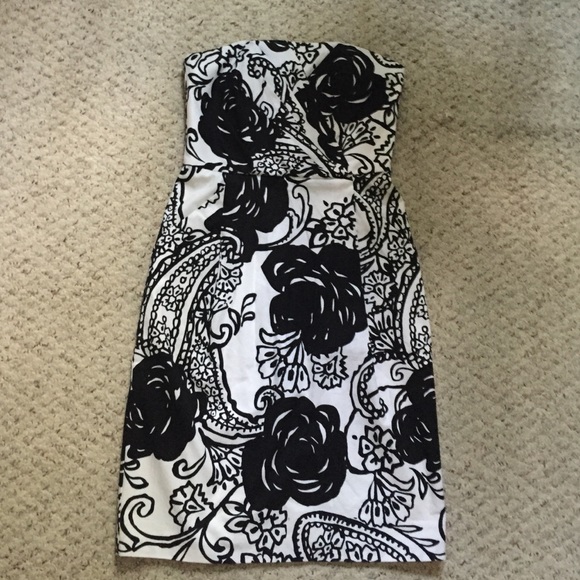 White House black market tube dress