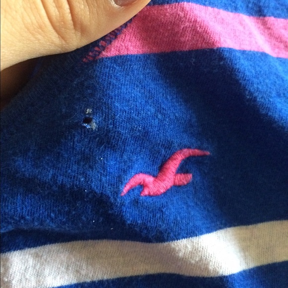 Blue Hollister tee - Picture 2 of 2