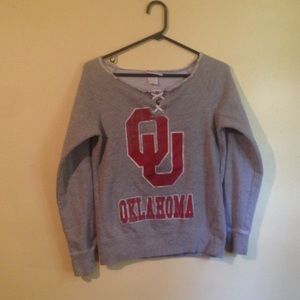 💫OU woman's long sleeved shirt.💫